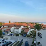 Ebli Seaview Пула