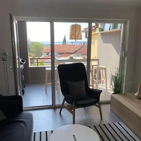 Ebli Seaview Pula