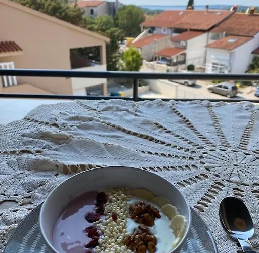 Ebli Seaview * Póla